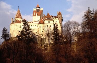 Le chteau de Bran, situ  24 km de Brasov
